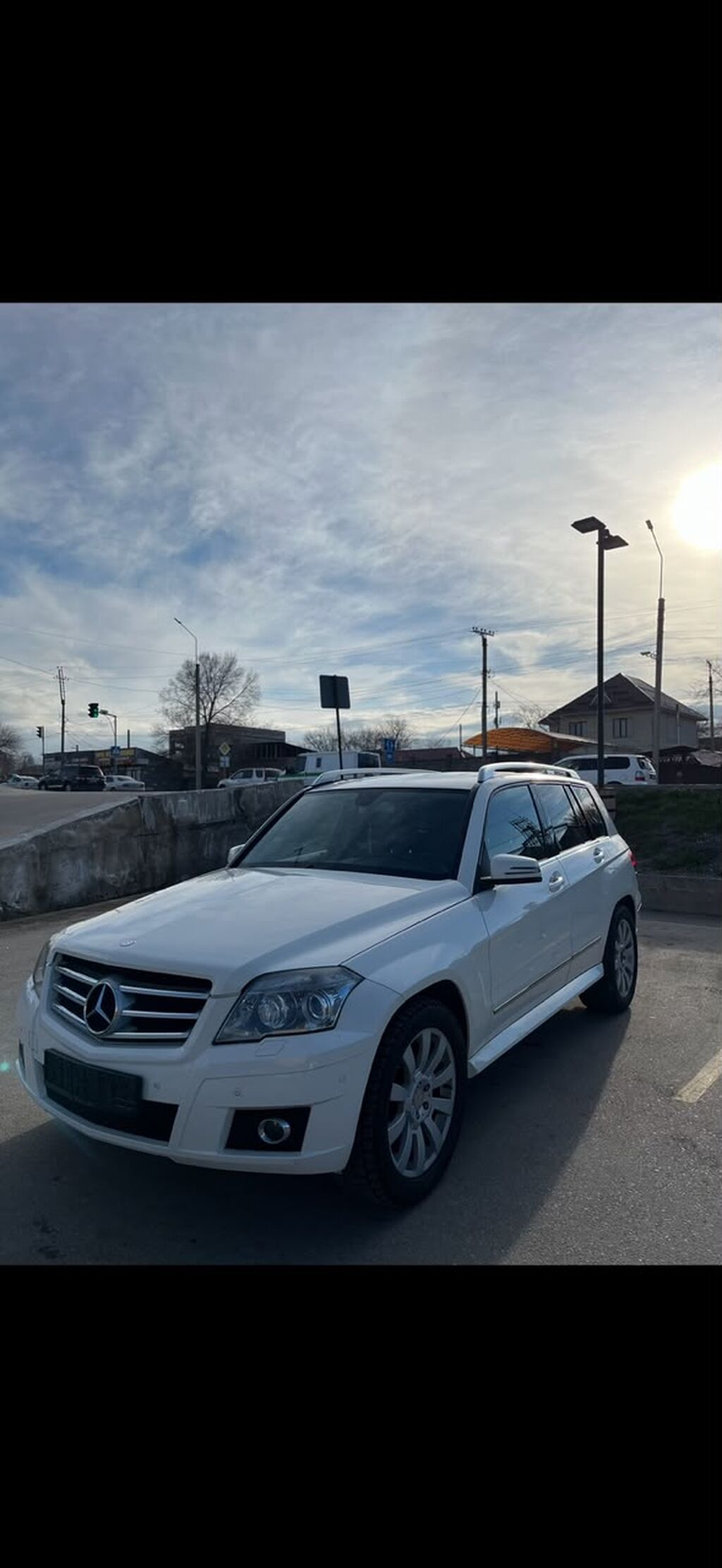 Mercedes-Benz GLK-Class: 2009 г., 3 л, Автомат, Бензин, Кроссовер: фото 2