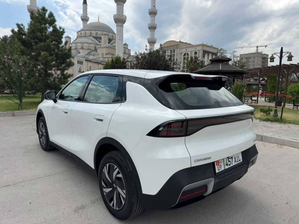 Changan Qiyuan Q05: 2026 г., Автомат, Электромобиль, Кроссовер: фото 6