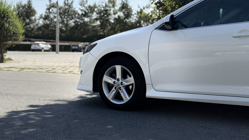 Toyota Camry: 2012 г., 2.5 л, Автомат, Бензин, Седан: фото 6