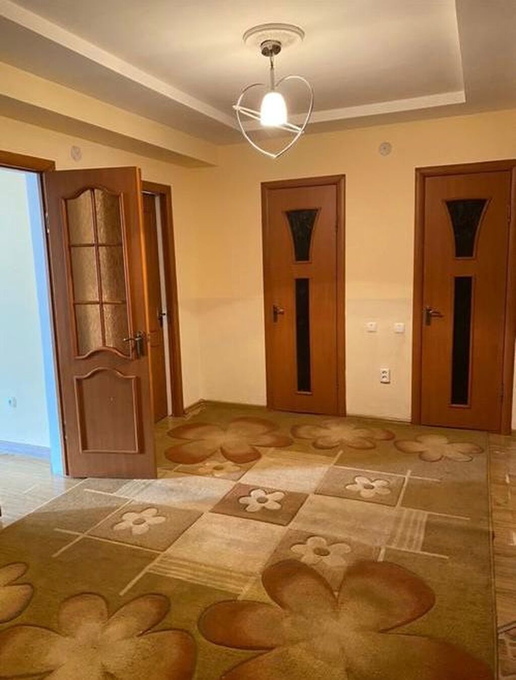 3 комнаты, 104 м², Джал мкр (в т.ч. Верхний, Нижний, Средний) Индивидуалка, 3 этаж, Косметический ремонт: фото 5