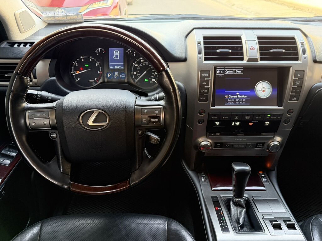 Lexus GX: 2017 г., 4.6 л, Автомат, Бензин, Внедорожник: фото 8