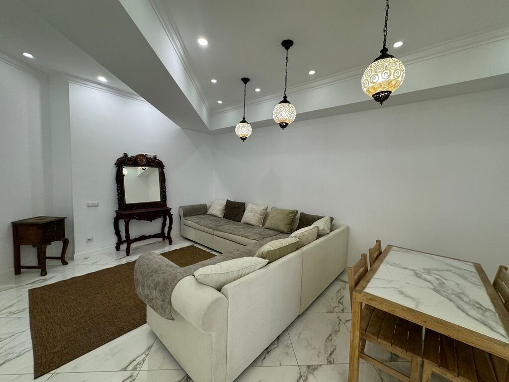 2 комнаты, 126 м², Золотой квадрат Элитка, 7 этаж, Дизайнерский ремонт: фото 5