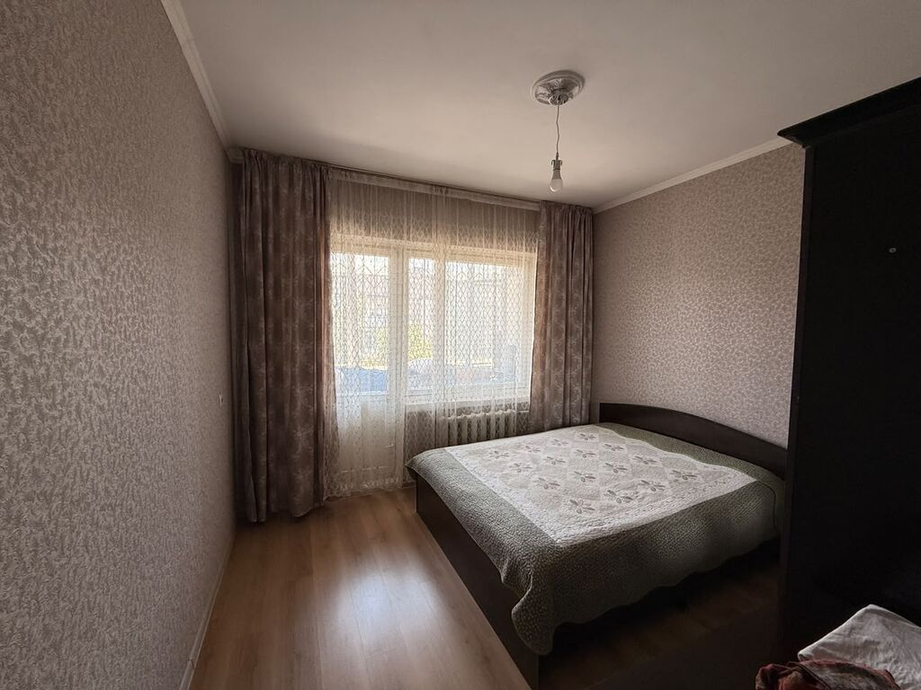 3 комнаты, 63 м², Аламедин-1 мкр 105 серия, 5 этаж, Косметический ремонт: фото 3