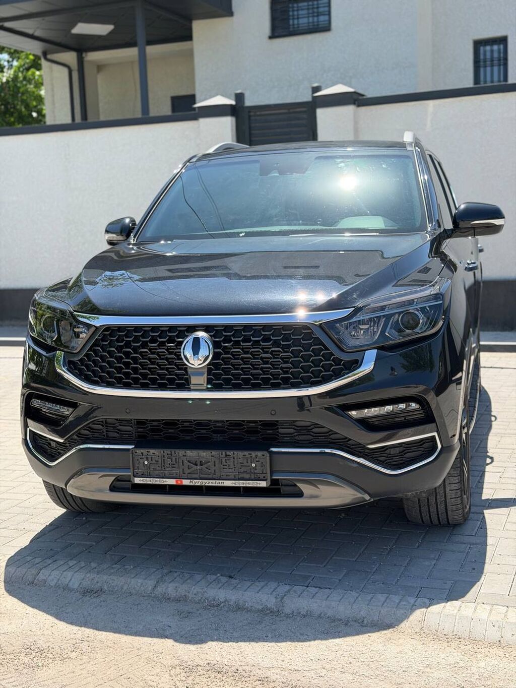 Ssangyong Rexton: 2020 г., 2.2 л, Автомат, Дизель, Внедорожник: фото 1