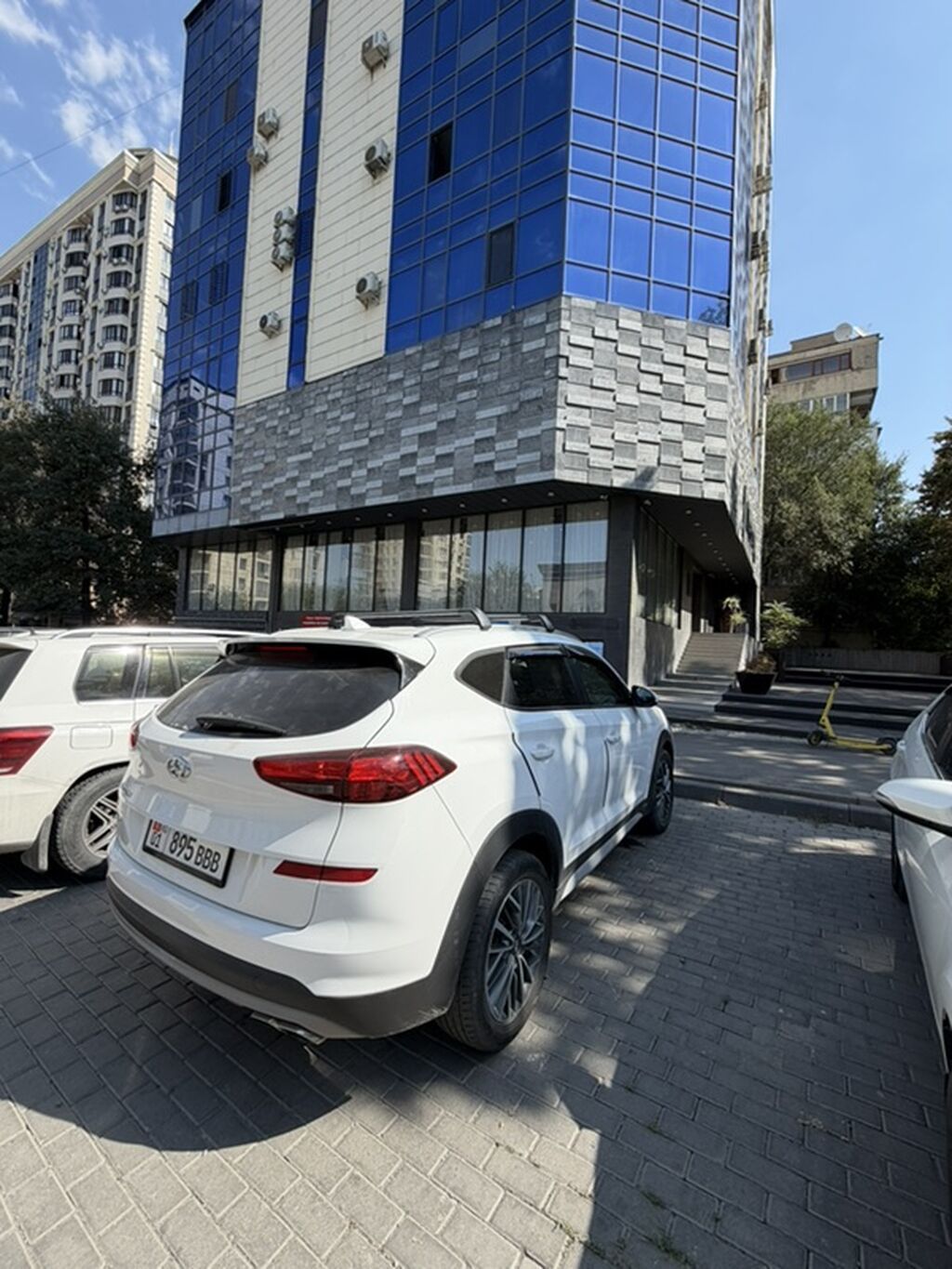 Hyundai Tucson: 2019 г., 2.4 л, Автомат, Бензин, Кроссовер: фото 5