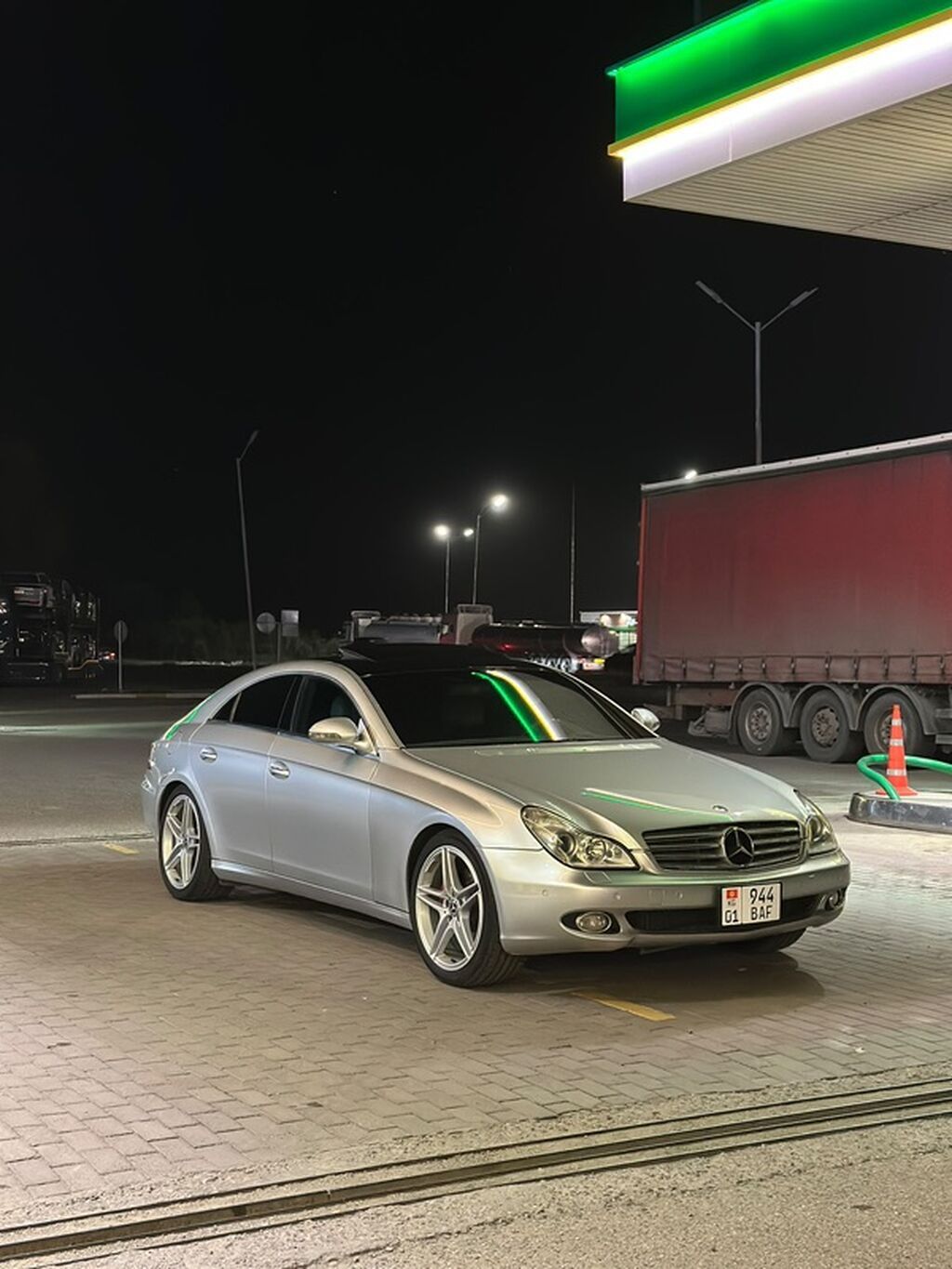 Mercedes-Benz CLS-Class: 2006 г., 5.5 л, Автомат, Бензин, Купе: фото 4
