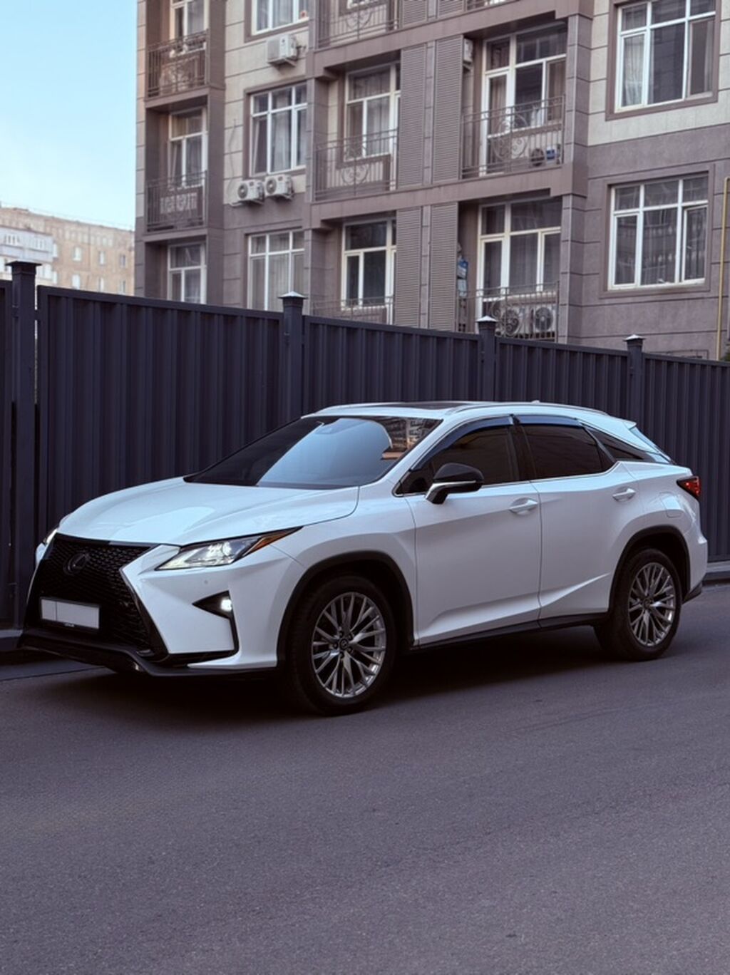 Lexus RX: 2019 г., 3.5 л, Автомат, Бензин, Кроссовер: фото 2