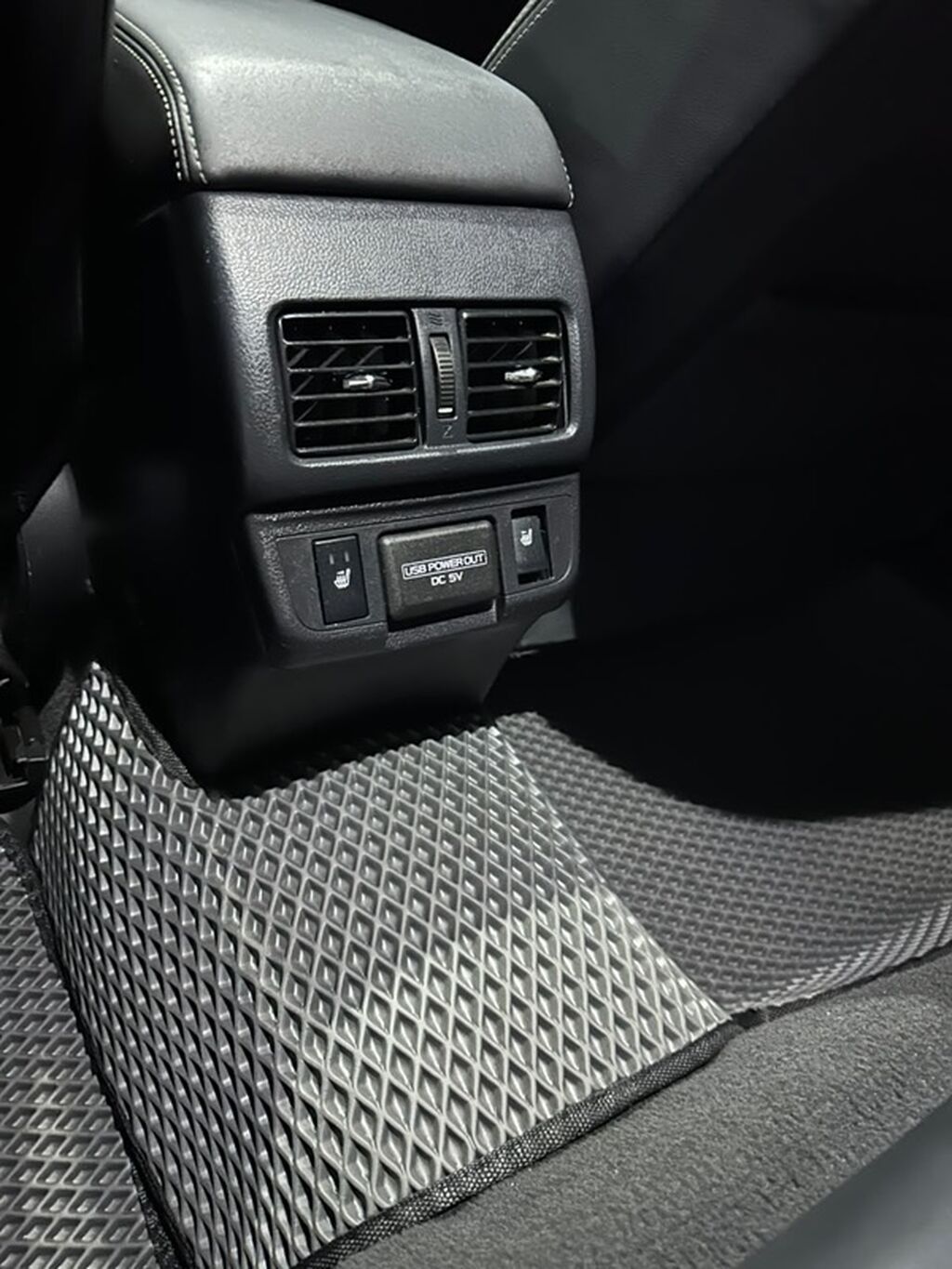 Subaru Outback: 2018 г., 2.5 л, Автомат, Бензин, Универсал: фото 4