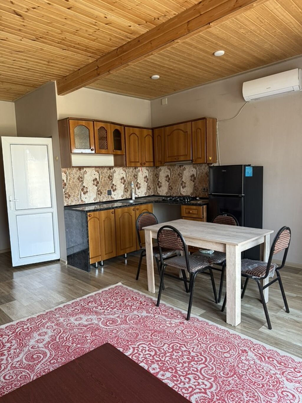 3 otaqlı, Yeni tikili, 65 kv. m