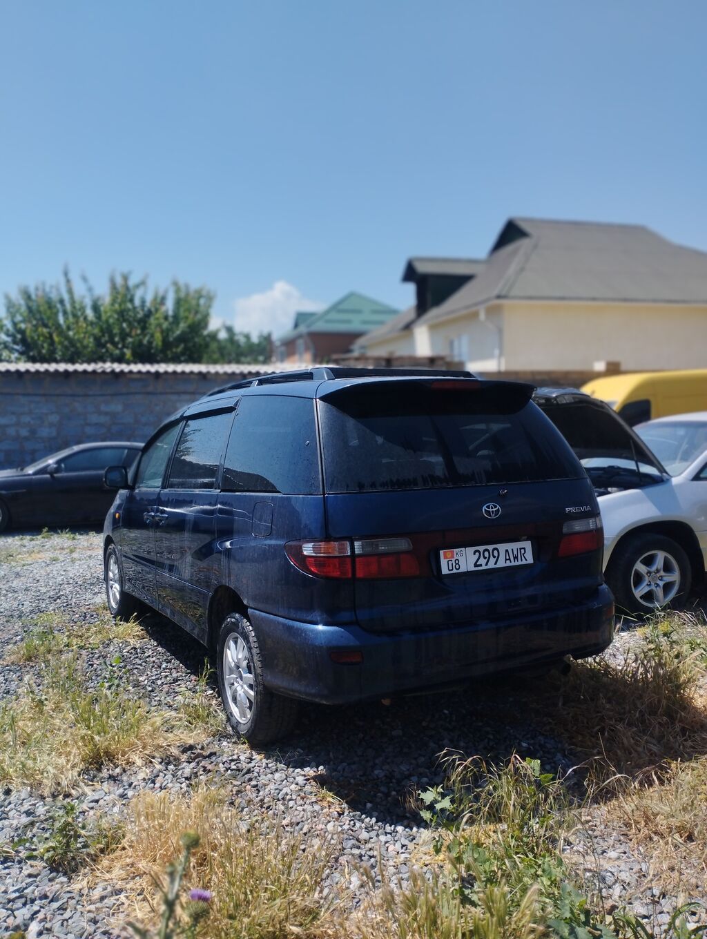 Toyota Previa: 2003 г., 2 л, Автомат, Дизель, Минивэн: фото 3