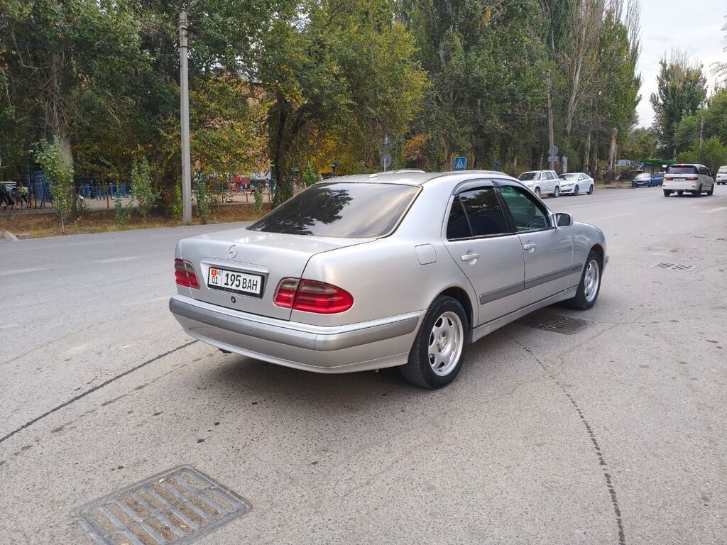 Mercedes-Benz E-Class: 2000 г., 3.2 л, Автомат, Дизель, Седан: фото 6