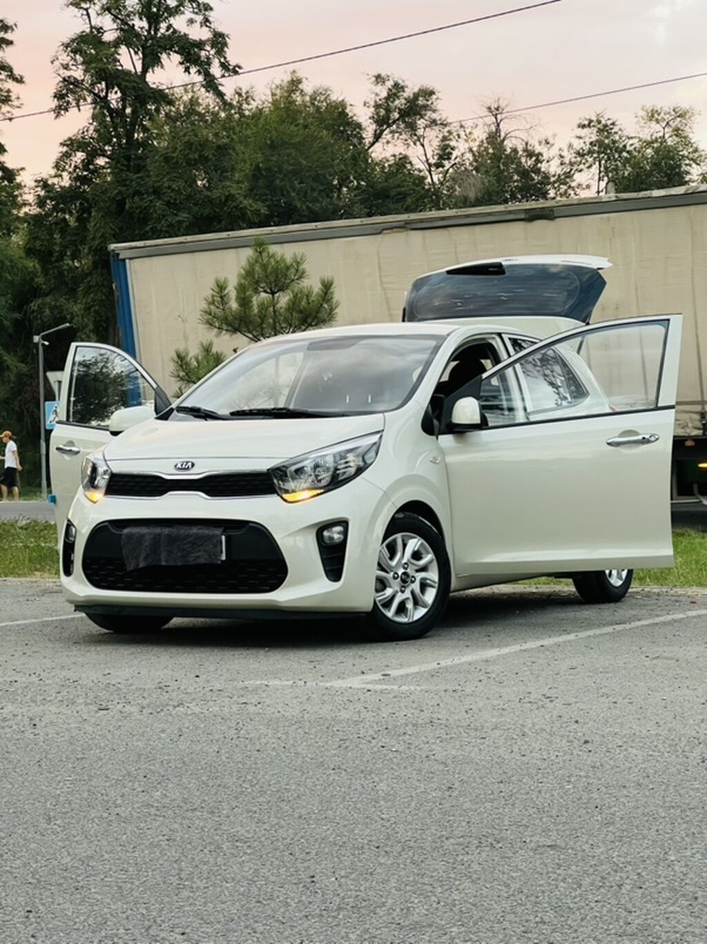 Kia Morning: 2019 г., Автомат, Бензин, Хэтчбэк: фото 3