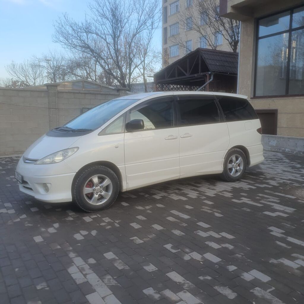 Toyota Estima: 2005 г., 2.4 л, Бензин, Минивэн: фото 2