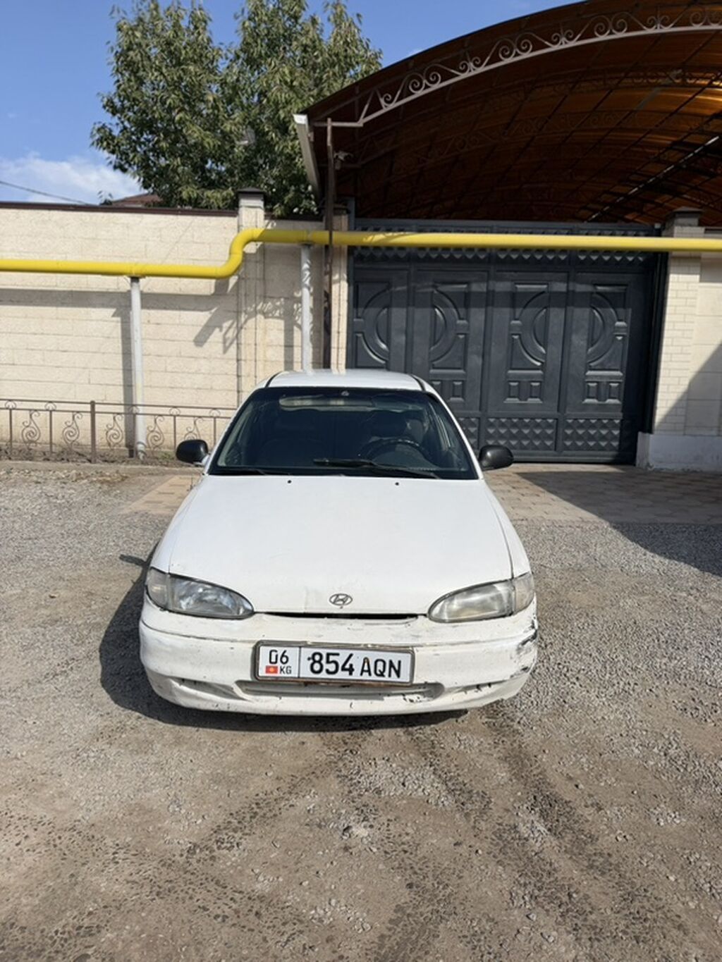 Hyundai Accent: 1996 г., 1.3 л, Механика, Бензин, Седан: фото 2