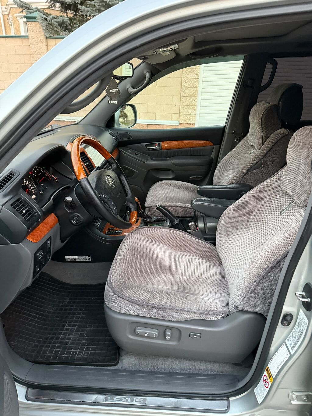 Lexus GX: 2005 г., 4.7 л, Автомат, Газ, Внедорожник: фото 7