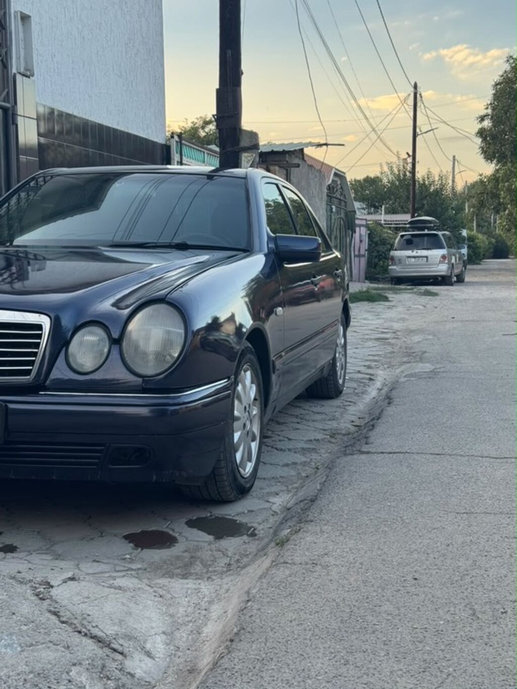 Mercedes-Benz E-Class: 1997 г., 3.2 л, Автомат, Газ, Седан: фото 2