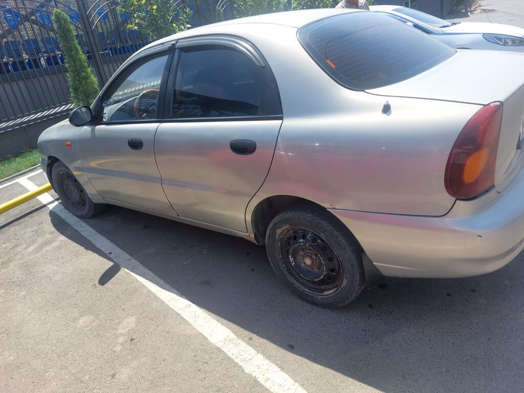 Chevrolet Lanos: 2006 г., 1.5 л, Механика, Бензин, Седан: фото 3