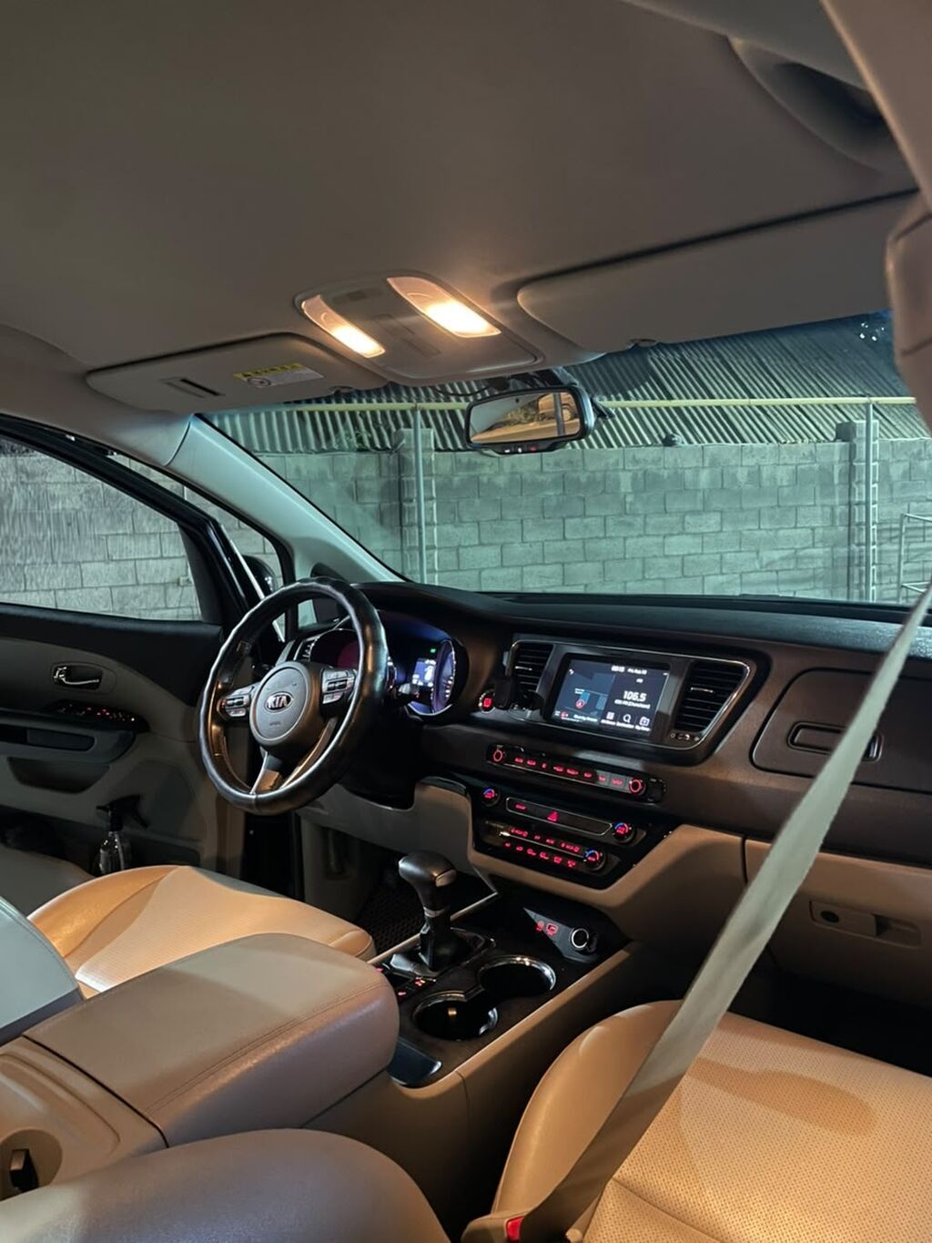 Kia Carnival: 2019 г., 2.2 л, Автомат, Дизель, Минивэн: фото 4