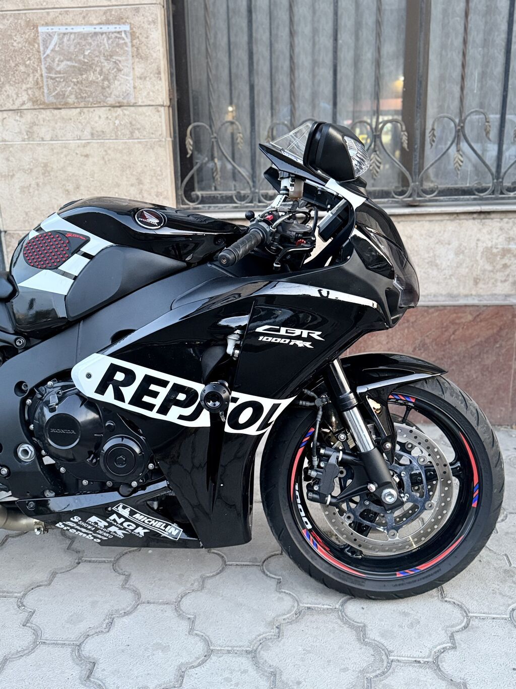 Спортбайк Honda, 1000 куб. см, Бензин, Взрослый, Б/у: фото 3