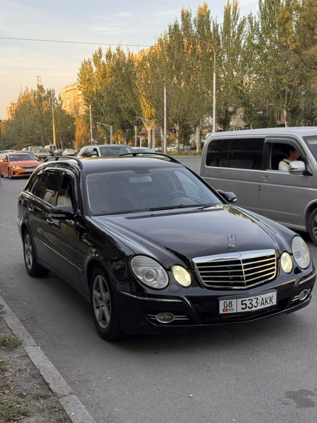 Mercedes-Benz E-Class: 2008 г., 3 л, Автомат, Дизель, Универсал: фото 2