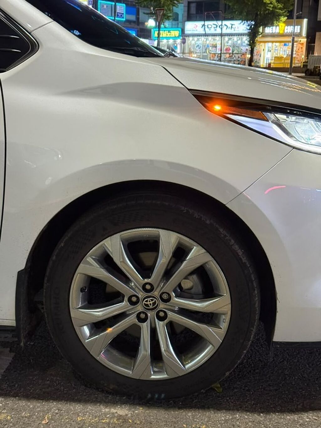 Toyota Sienna: 2021 г., Гибрид, Минивэн: фото 7