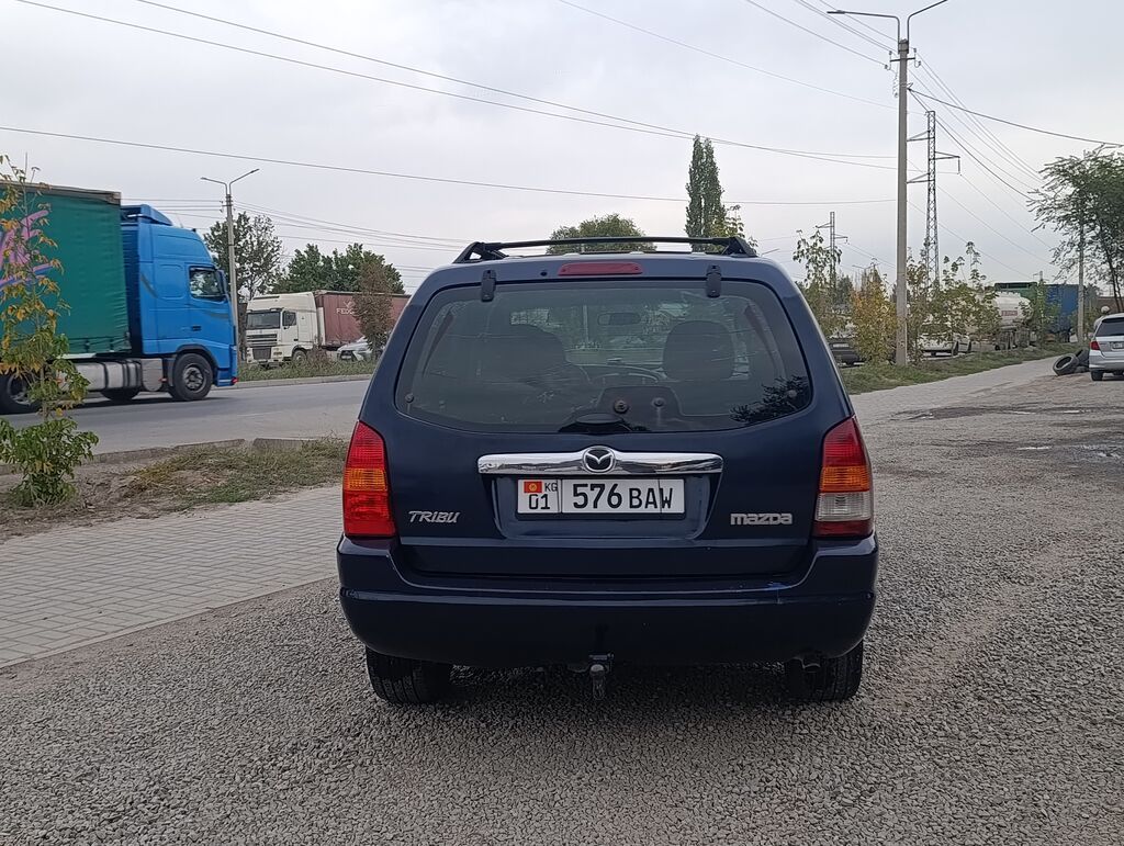 Mazda Tribute: 2003 г., 2 л, Механика, Газ, Внедорожник: фото 7