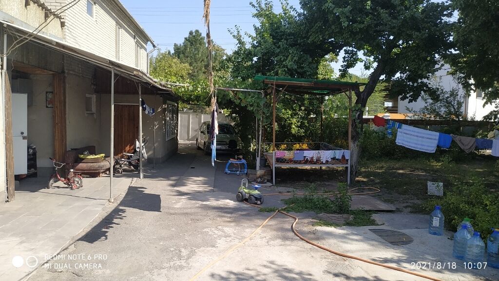 Продаю двух этажный дом Кара-Балта в начале села Алексеевка по улице: фото 2