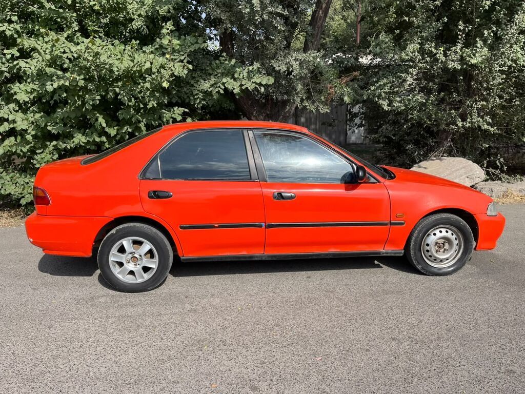 Honda Civic: 1992 г., 1.5 л, Автомат, Бензин, Седан: фото 2