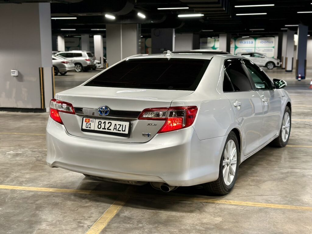 Toyota Camry: 2014 г., 2.5 л, Вариатор, Гибрид, Седан: фото 4