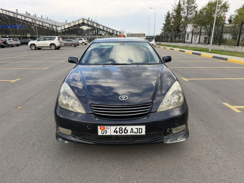 Toyota Camry: 2002 г., 3 л, Автомат, Бензин, Седан: фото 2