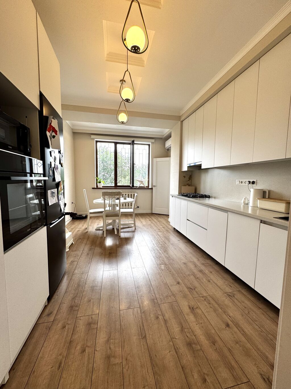 3 комнаты, 117 м², 7 мкр Элитка, 2 этаж, Евроремонт: фото 2