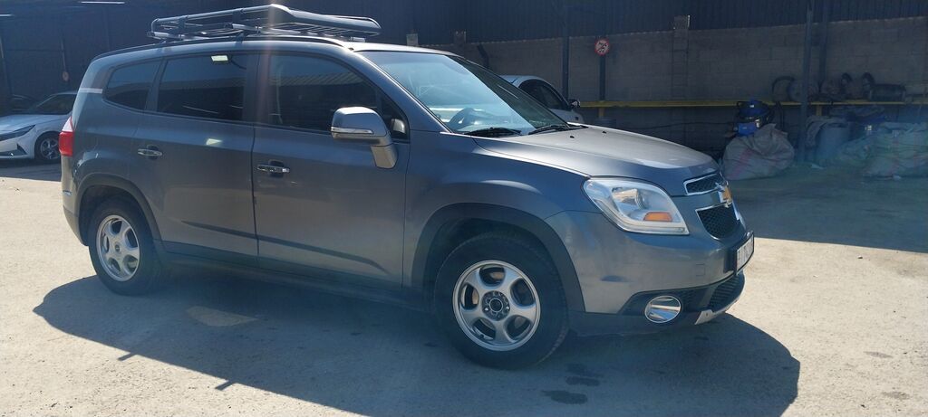 Chevrolet Orlando: 2016 г., 2 л, Автомат, Газ, Минивэн: фото 6