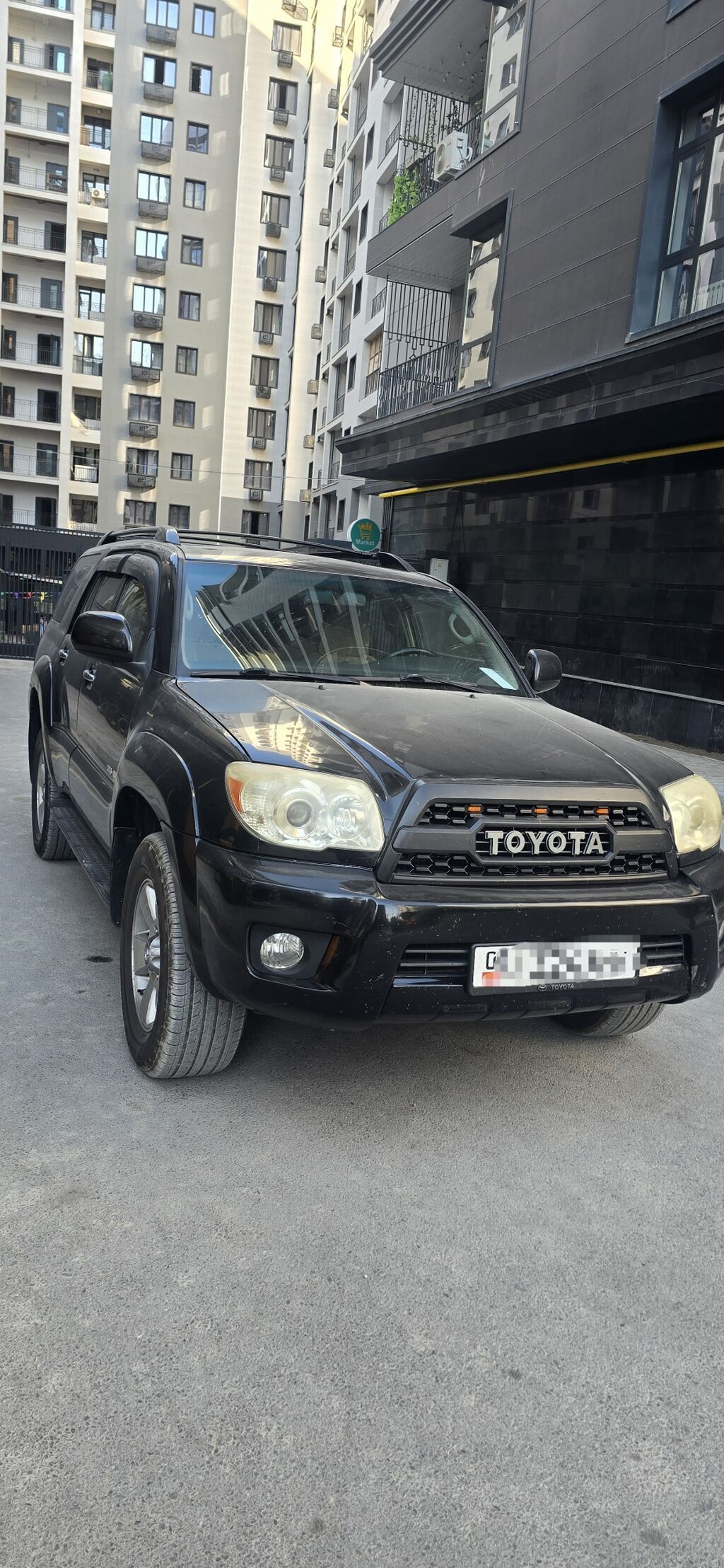 Toyota 4Runner: 2008 г., 4 л, Автомат, Бензин, Внедорожник: фото 2