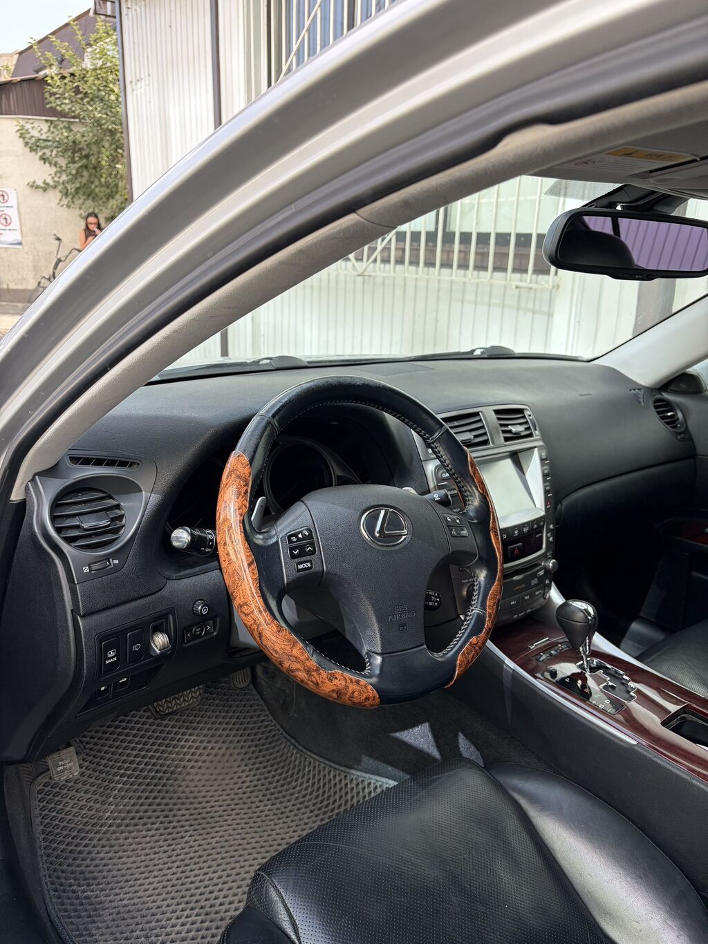 Lexus IS: 2008 г., 2.5 л, Автомат, Бензин, Седан: фото 5