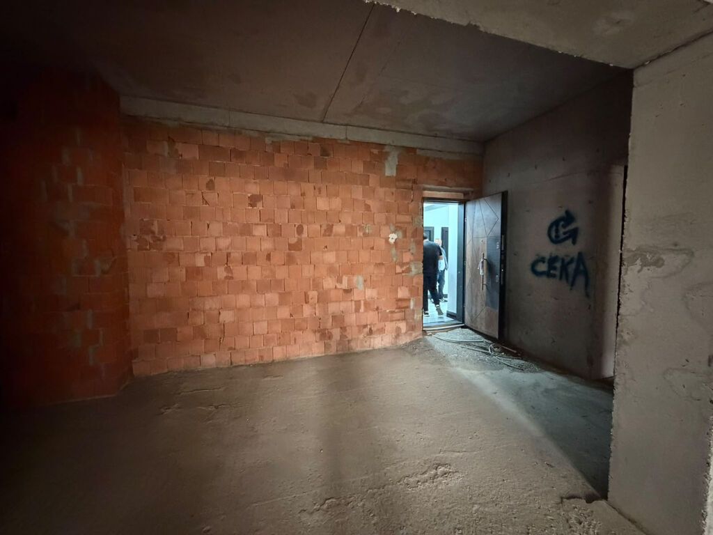 3 otaqlı, Yeni tikili, 175 kv. m