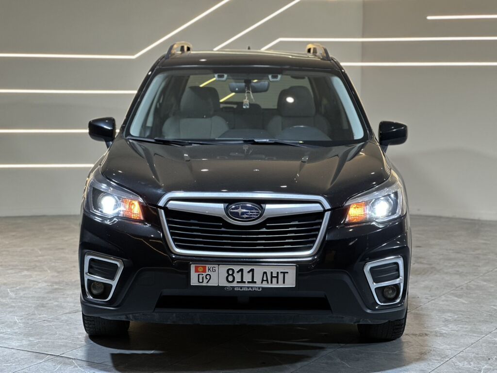 Subaru Forester: 2019 г., Вариатор, Бензин, Кроссовер: фото 1