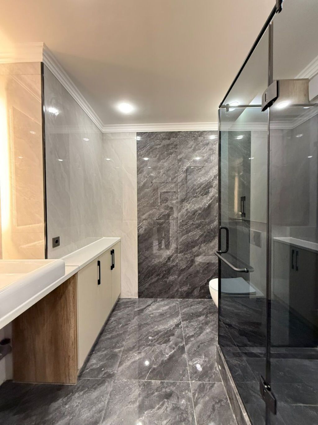 2 комнаты, 57 м², Элитка, Ак-Кеме (старый аэропорт) Элитка, 13 этаж, Евроремонт: фото 4