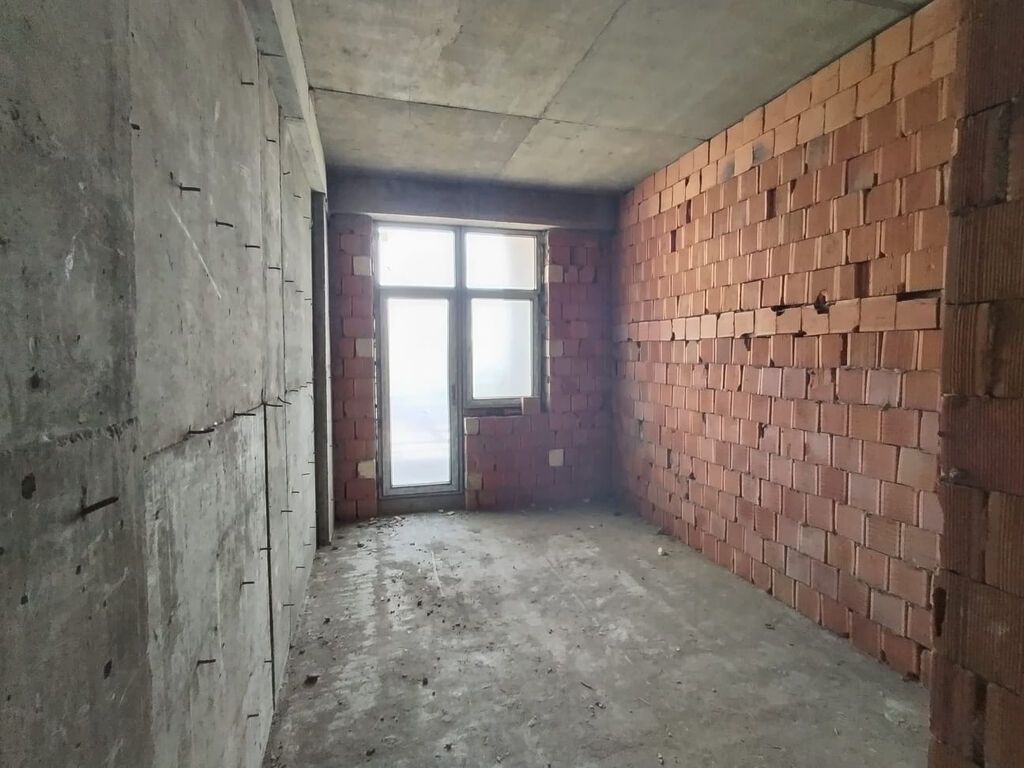 4 otaqlı, Yeni tikili, 155 kv. m