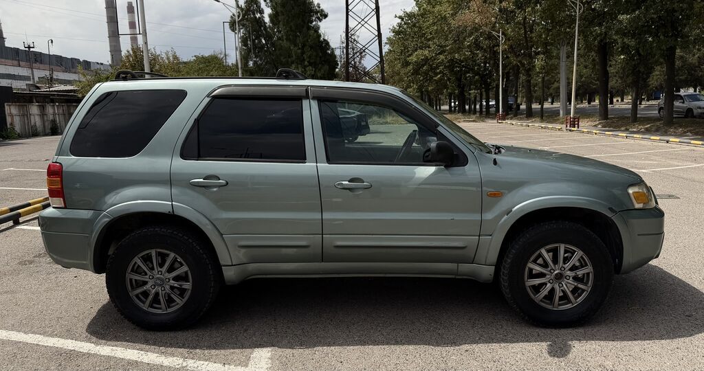 Ford Maverick: 2006 г., 3 л, Автомат, Газ, Кроссовер: фото 4