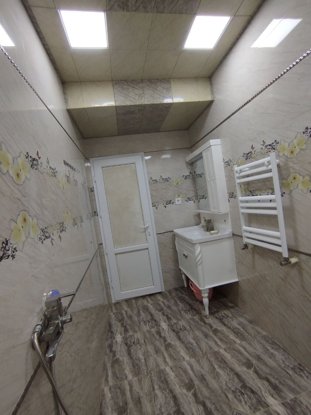 4 otaqlı, 88 kv. m, Kredit yoxdur, Yeni təmirli