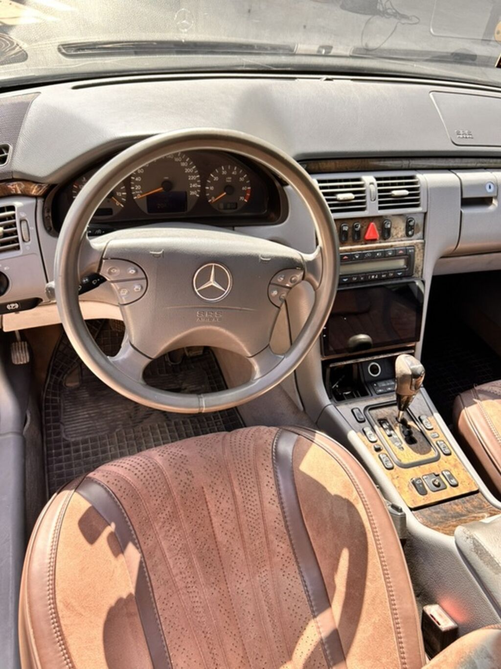 Mercedes-Benz E-Class: 2000 г., 4.3 л, Автомат, Бензин, Седан: фото 6