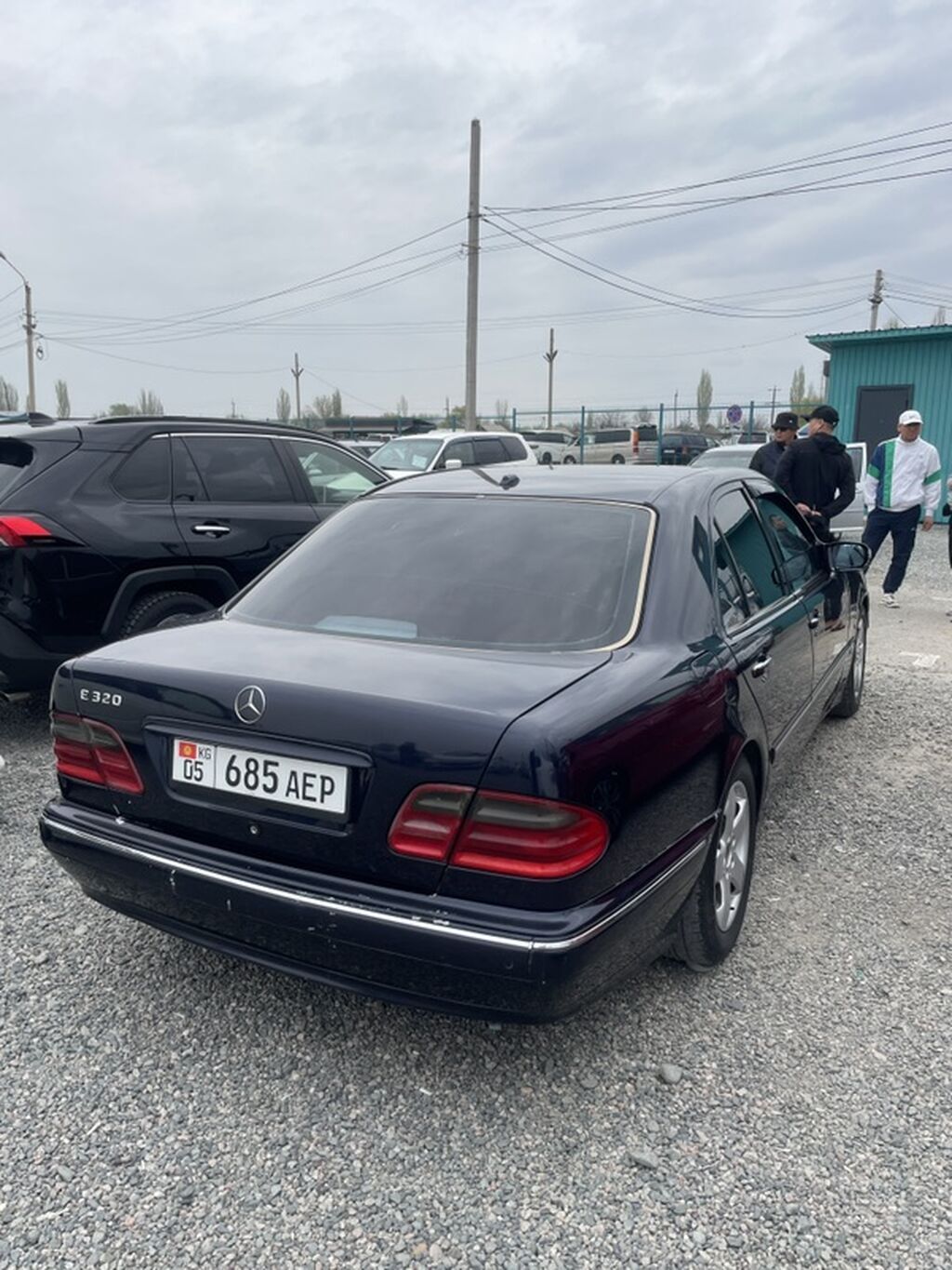 Mercedes-Benz E-Class: 2001 г., 3.2 л, Бензин, Седан — фото 4