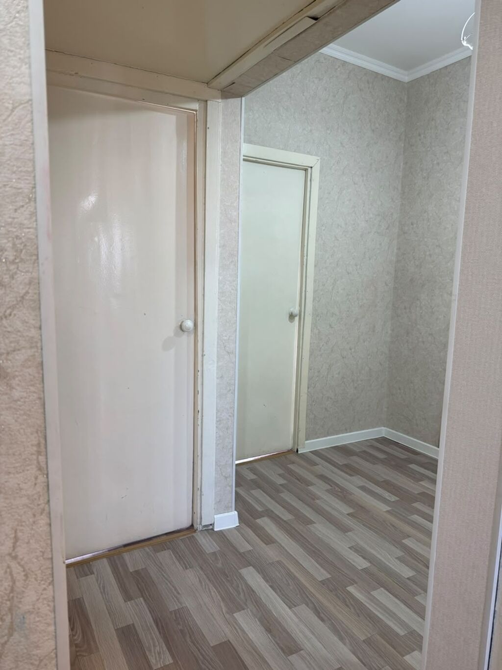 3 комнаты, 60 м², 12 мкр 106 серия улучшенная, 9 этаж: фото 8