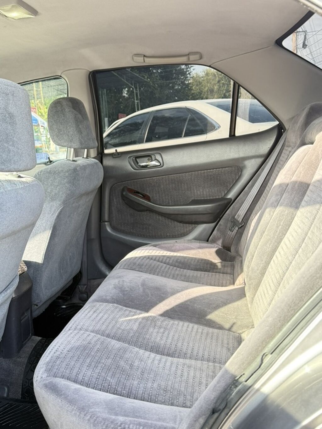 Honda Accord: 2001 г., 1.8 л, Автомат, Бензин, Седан: фото 8