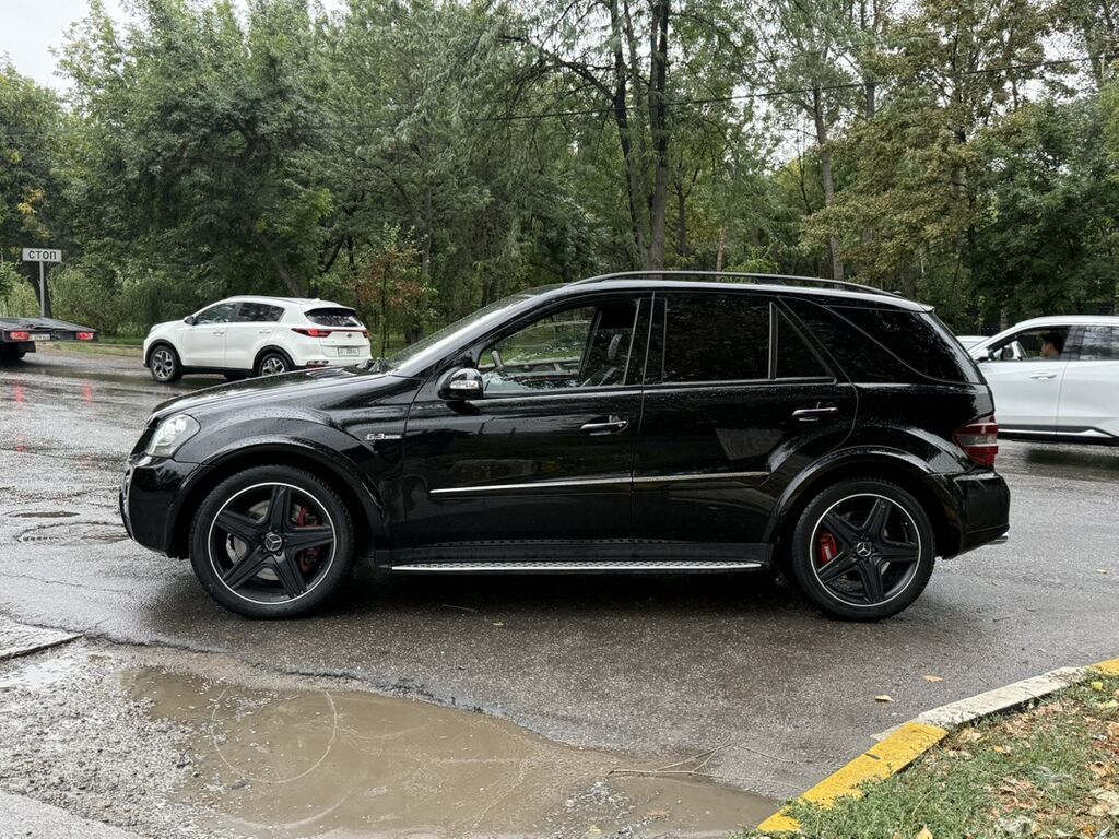 Mercedes-Benz ML-Class AMG: 2008 г., 6.3 л, Автомат, Бензин, Кроссовер: фото 3