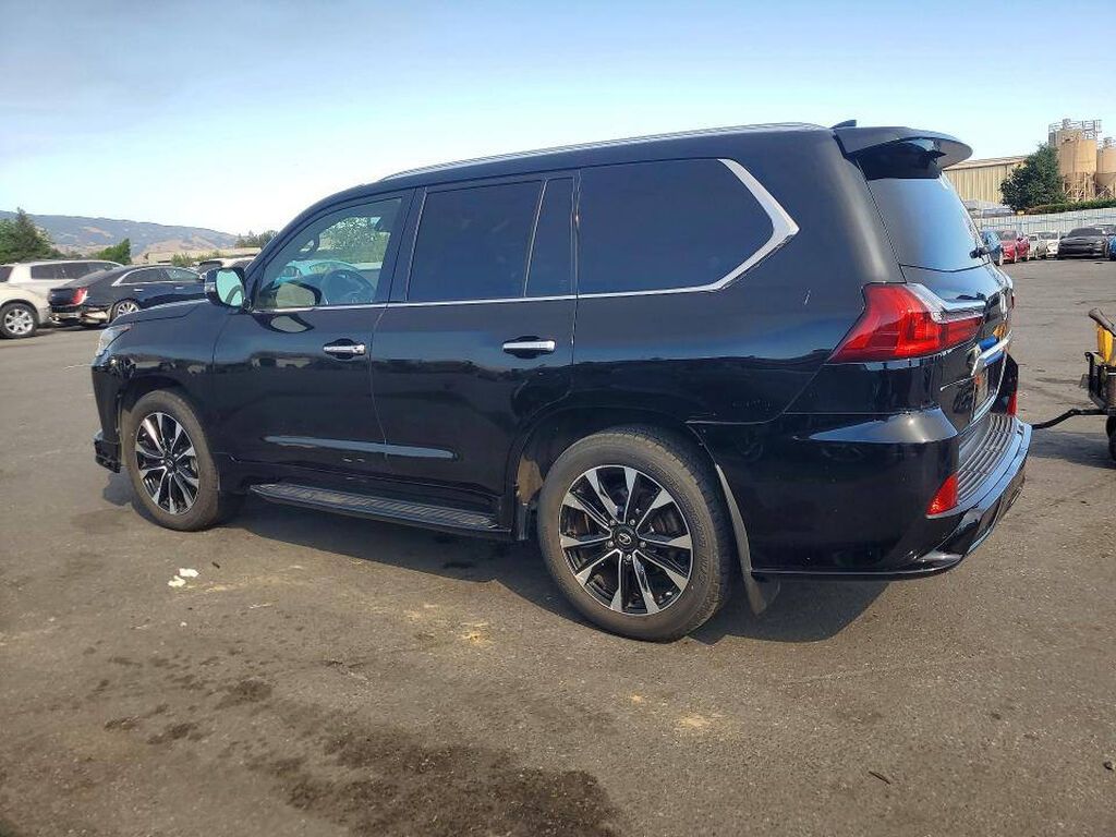 Lexus LX: 2021 г., 5.7 л, Автомат, Бензин: фото 5