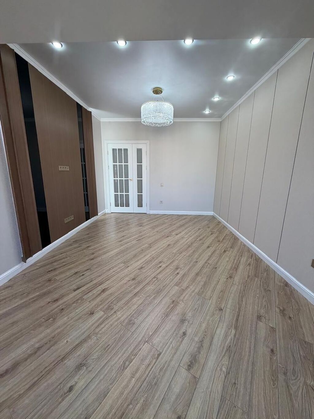 3 комнаты, 76 м², Кок-Жар мкр Элитка, 8 этаж, Дизайнерский ремонт: фото 3