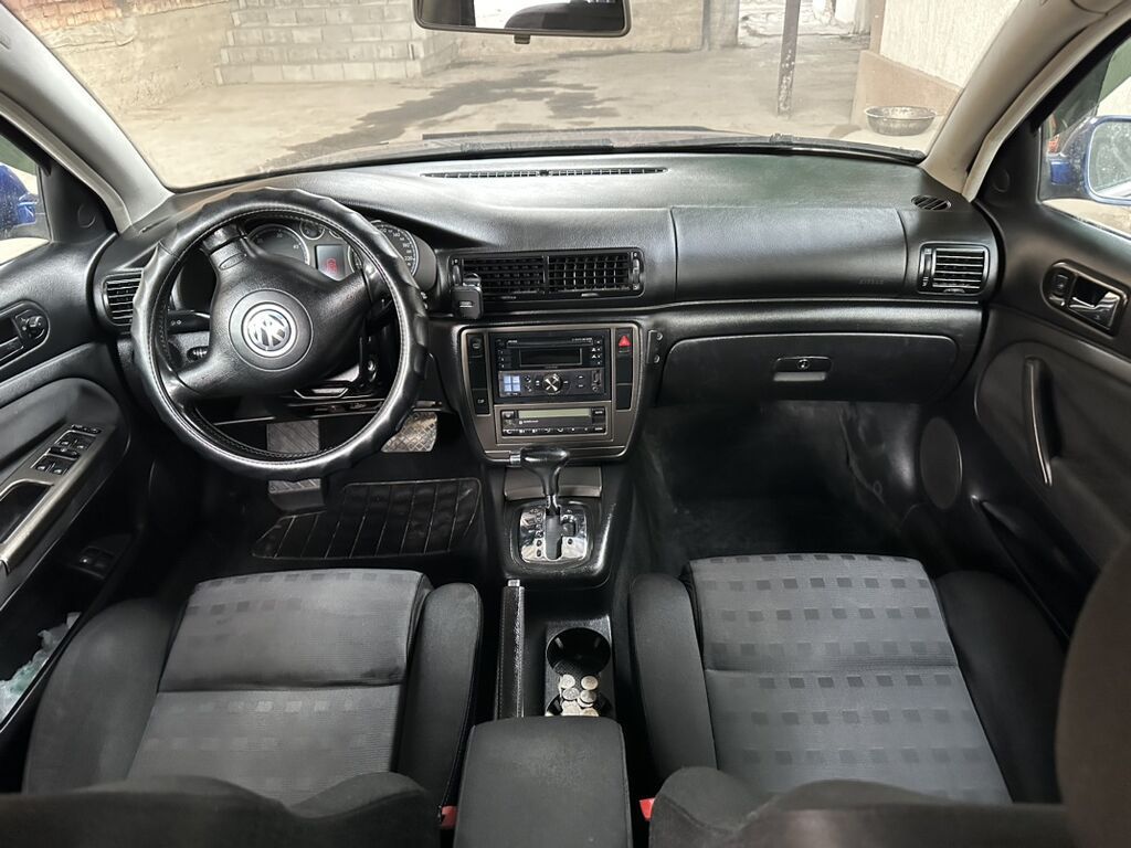Volkswagen Passat: 2002 г., Автомат, Универсал: фото 2