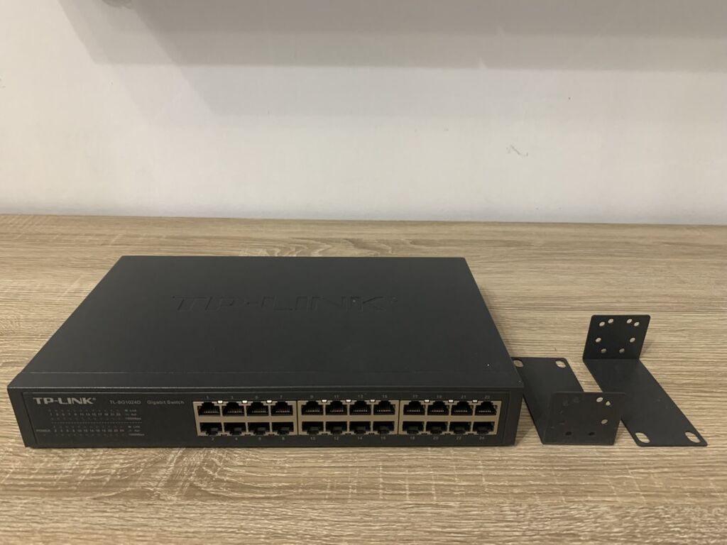 TP-Link TL-SG1024D — 24‑портовый гигабитный неуправляемый коммутатор в: фото 1