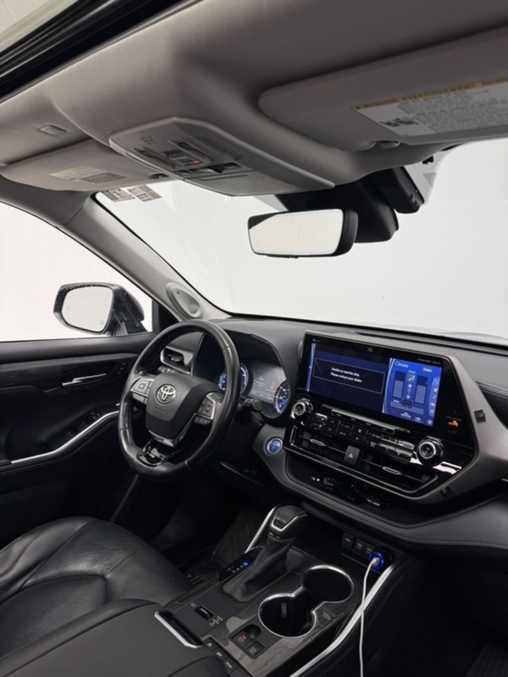 Toyota Highlander: 2020 г., 2.5 л, Автомат, Гибрид, Внедорожник: фото 8